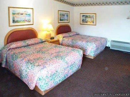 Cloverdale Oaks Inn Rum bild